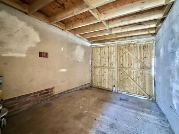Garage.jpg