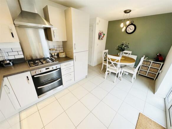 Kitchen Diner