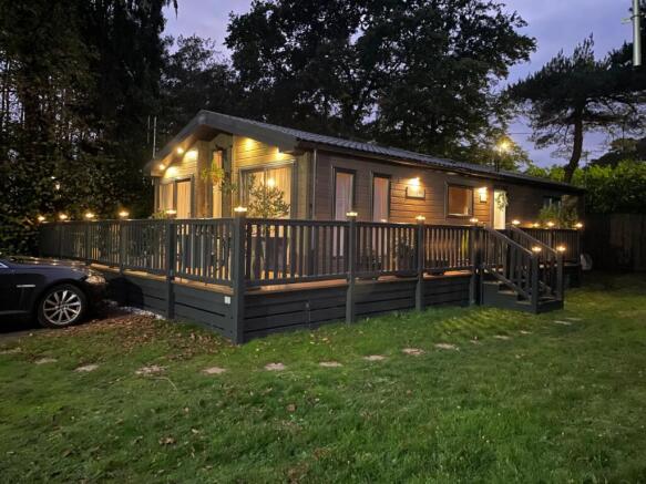 7 Forest Edge, South East England, Boundary Lane, Saint Leonards, England, BH24 2SD, United Kingdom photo 4