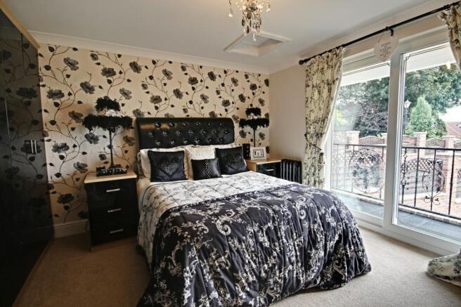Bedroom 4 (Double)
