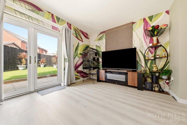 2 bed Detached for sale Image 11