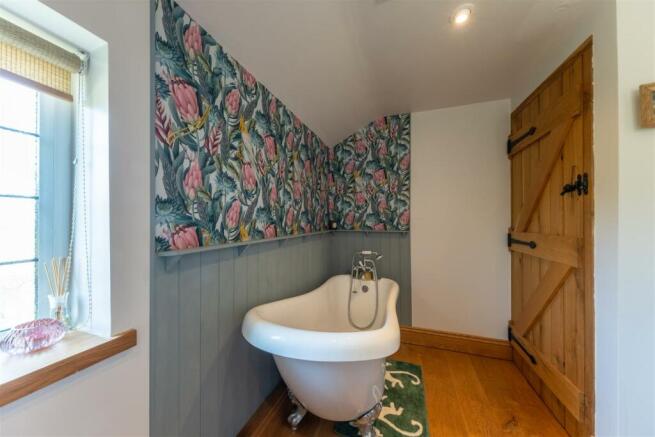 68 Cliff Road-032.jpg