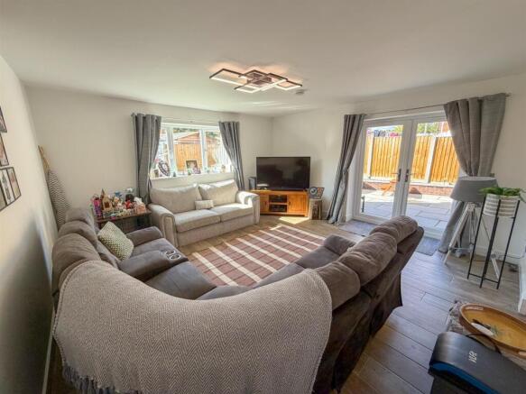 Rosemary Crescent, Rhostyllen, Wrexham photo 4