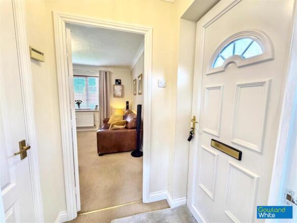 2 bed Semi-Detached for sale Image 4