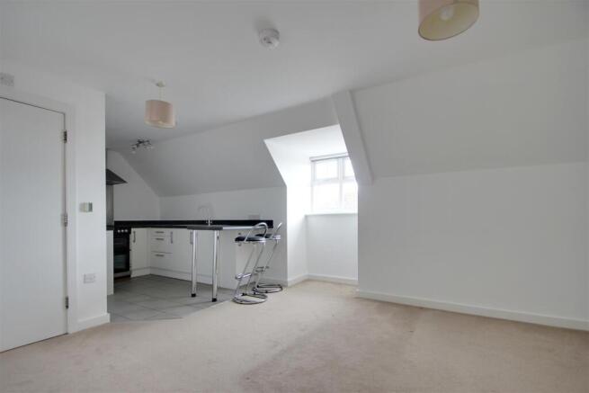 Open Plan Lounge Kitchen