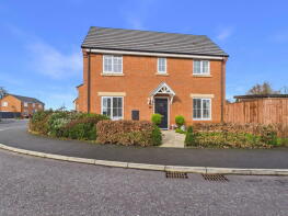 86, High Grove Park, Ormskirk L40 7AD