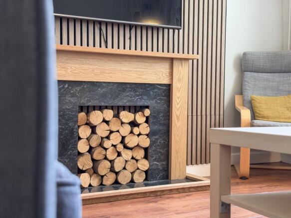 Call 02920 668585 to secure your viewing _25