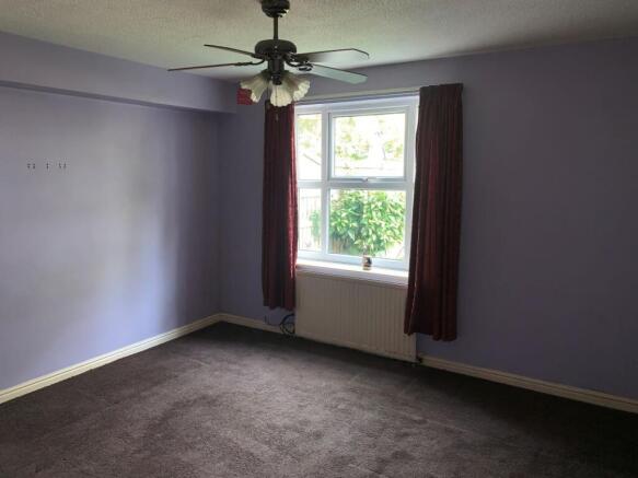 30 Belfry Court, Wakefield, West Yorkshire, WF1 3TY photo 4