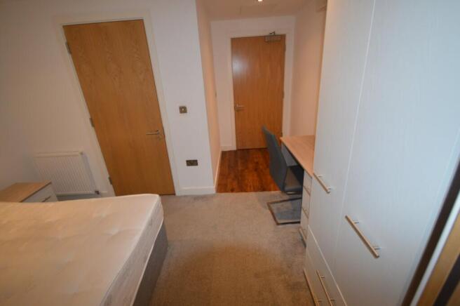 1 bed Flat to rent Image 6