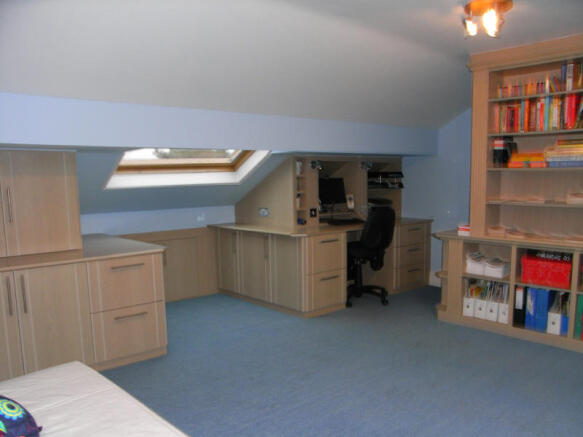 Photo 11