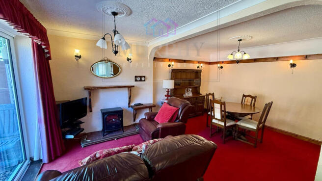 3 bed Semi-Detached for sale Image 8