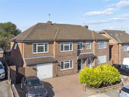 St. Francis Avenue, Gravesend, Kent, DA12