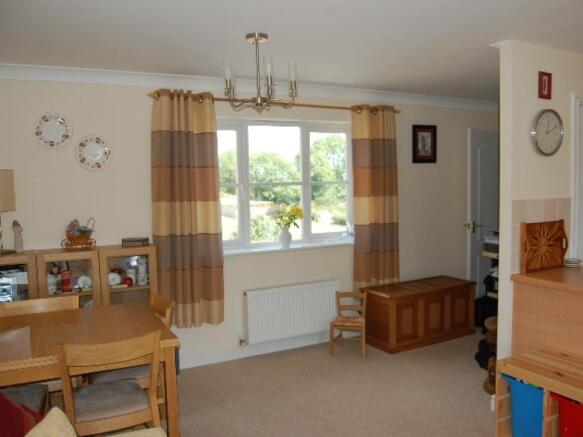 Lounge / Dining Room