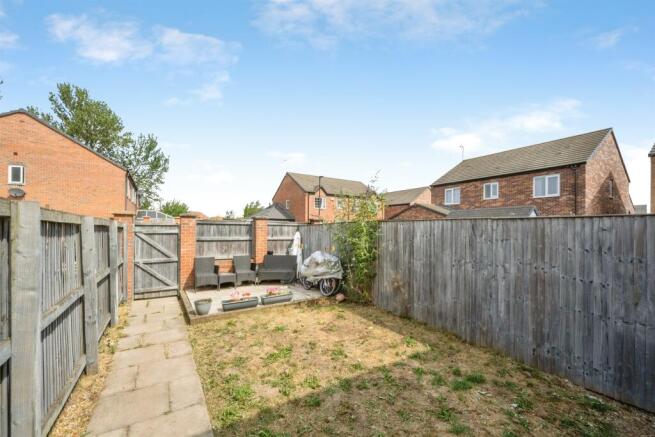 2 bed Terraced for sale Image 4
