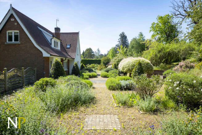 Ufford Place, Woodbridge, Suffolk photo 4