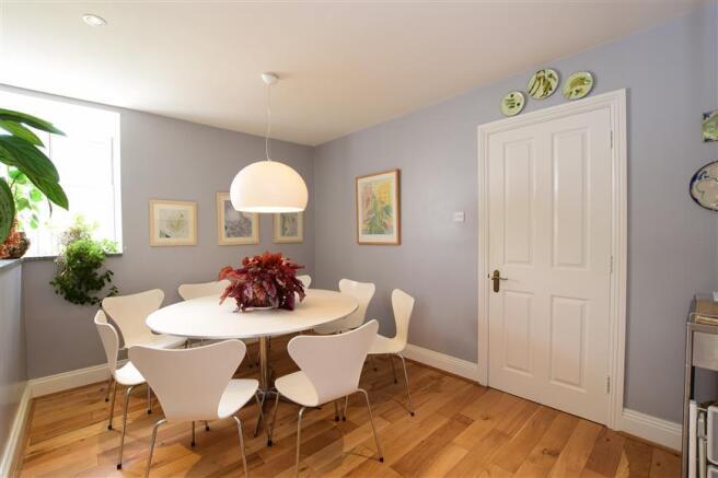 Kitchen /Breakfast Room