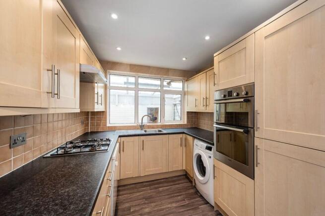 Cumberland Drive, Bexleyheath, DA7 photo 4