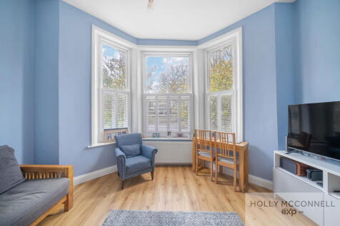 Central Hill, London, SE19 1BY