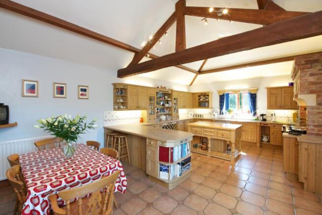Kitchen/Breakfat