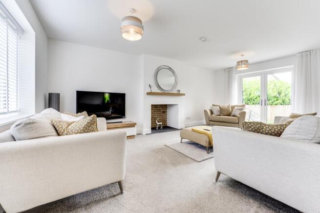 5 Cranford Road, Barton-12.jpg