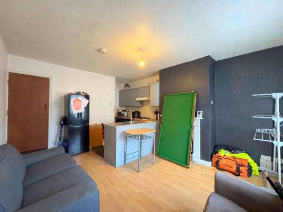 4 bed Terraced for sale Image 4