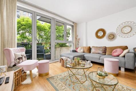 Buckler Court, Eden Grove, Islington, N7