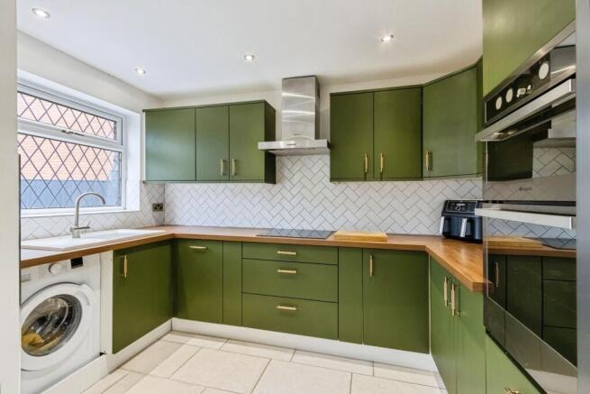 3 bed Semi-Detached for sale Image 7