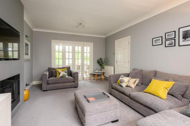 69 Middlecave Road-2.jpg