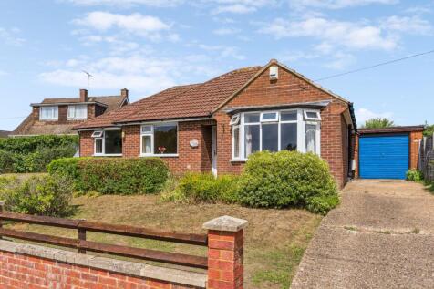 Edgecote Close, Caddington, LU1