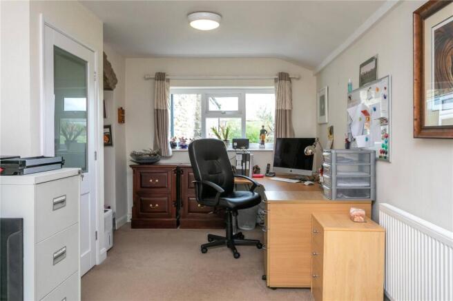 5 bed Equestrian Facility for sale Image 7