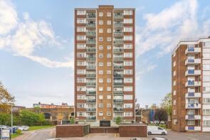 Flat 28, Landmann House Rennie Estate, Galleywall Road, London SE16 3PF
