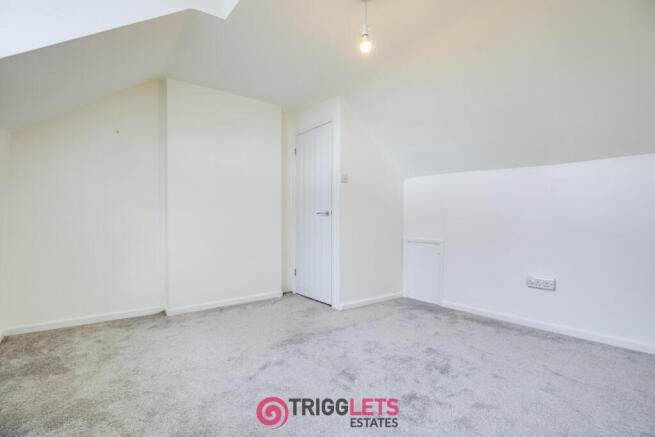 3 bed Terraced to rent Image 12