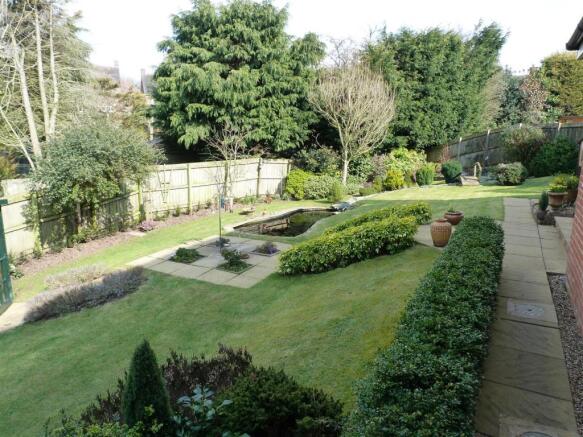 GARDEN