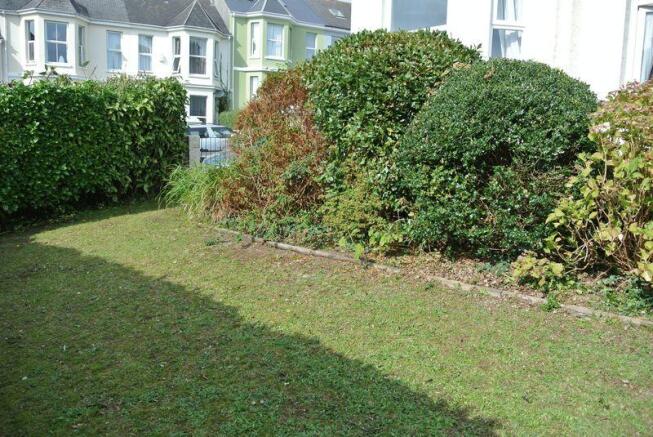 Front Garden 2