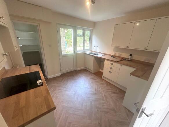 Kitchen 1