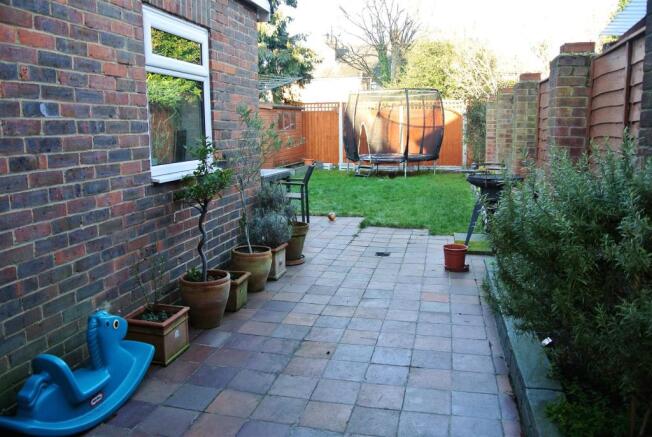 garden patio.jpg
