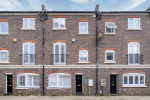 15-16, Maple Mews, London NW6 5UZ