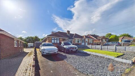 Steyning Close, Sompting, BN15