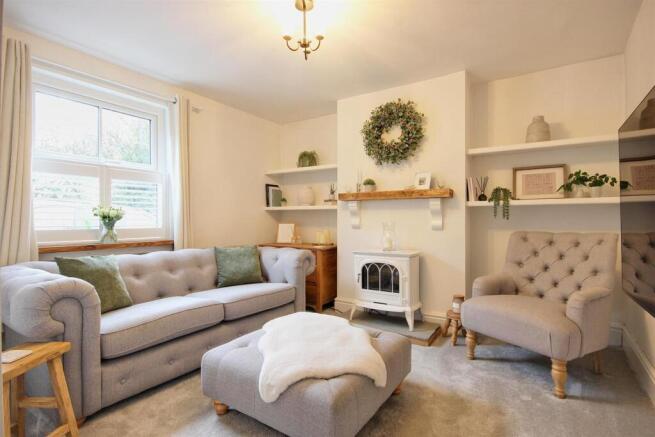 SITTING ROOM