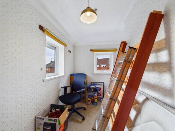 3 bed Semi-Detached for sale Image 10