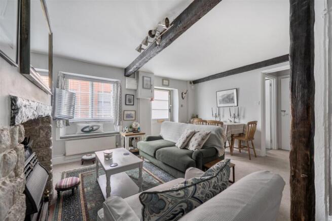 Sitting / Dining Room