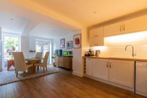 170, Windsor Road, Penarth CF64 1JG