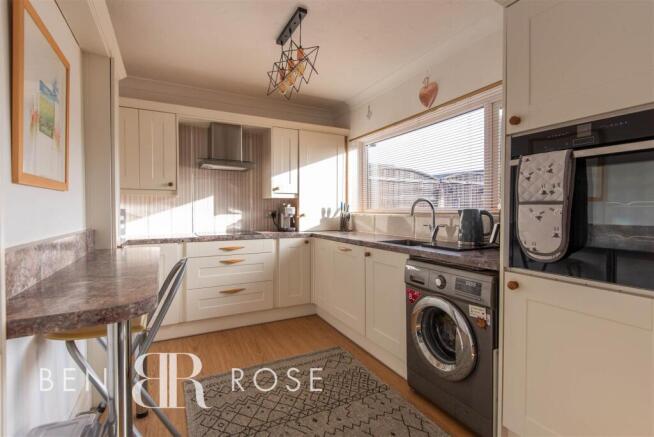 Kitchen/Dinning Room
