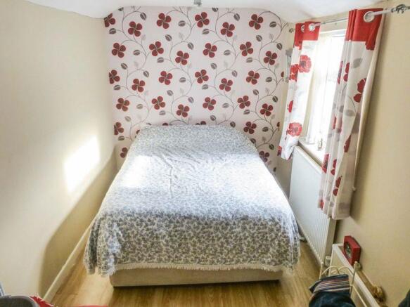 Bedroom 2(2)