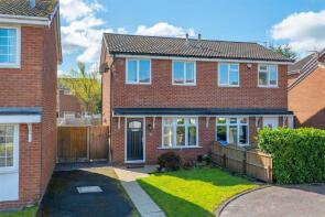 48, Hurst Brook, Chorley PR7 4QU