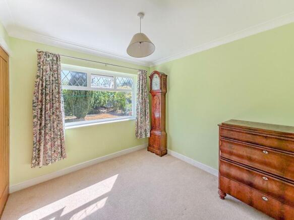 4 bed Detached for sale Image 8
