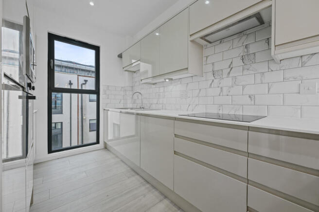 CS - Flat 6, 320 Station Road - 18 (1)