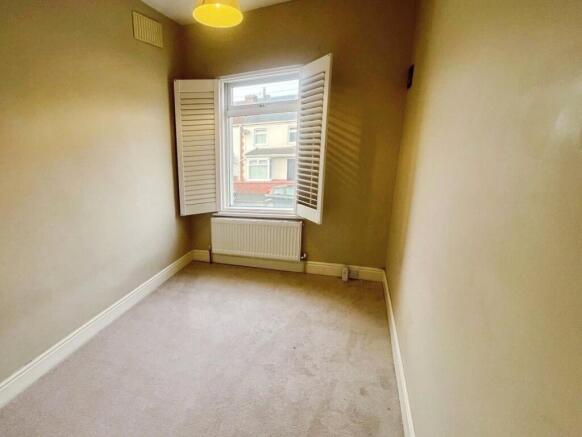 3 bed House to rent Image 10