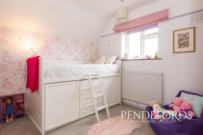 Bedroom 3 1.jpg