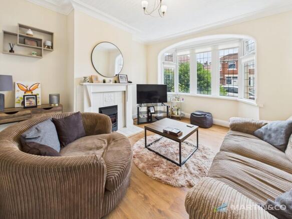 CAM02318G0-PR0475...